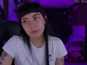 Saraadesire Chaturbate stream image from June 10, 2026