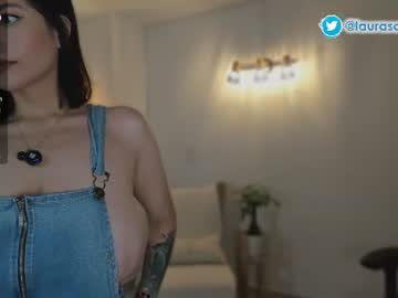 Laurasophya Chaturbate stream image from June 10, 2026