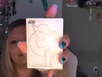 Rocketbaddierips Chaturbate stream image from June 10, 2026