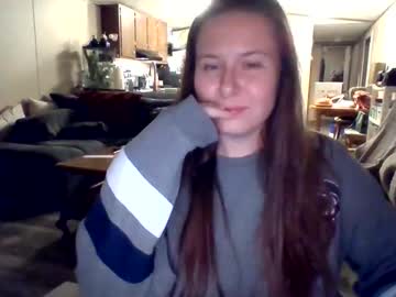 Domimommi Chaturbate stream image from June 10, 2026