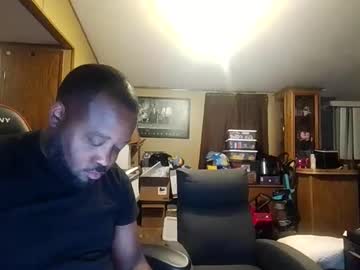 Queenking55 Chaturbate stream image from June 10, 2026