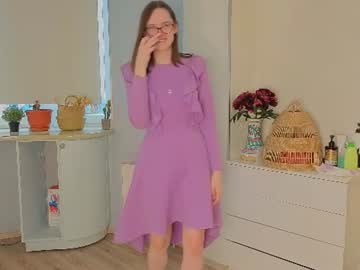 Trishdelafontaine Chaturbate stream image from June 10, 2026