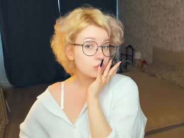 Nelly_Gloss Chaturbate stream image from June 10, 2026