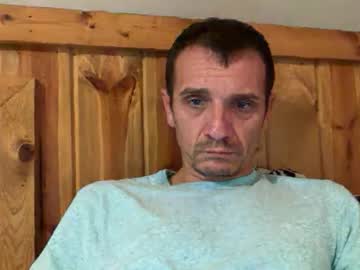 Bennymn Chaturbate stream image from June 10, 2026