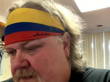 Dustyballzer Chaturbate stream image from June 10, 2026