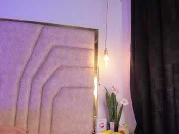Francheska121 Chaturbate stream image from June 10, 2026