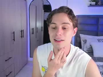 Archiekingss Chaturbate stream image from June 10, 2026
