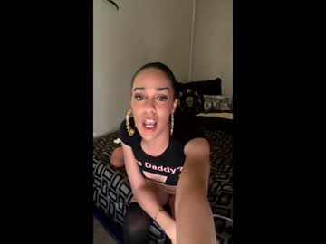 Gigithedoll702 Chaturbate stream image from June 10, 2026