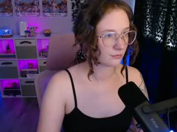 Sharlottel Chaturbate stream image from June 10, 2026