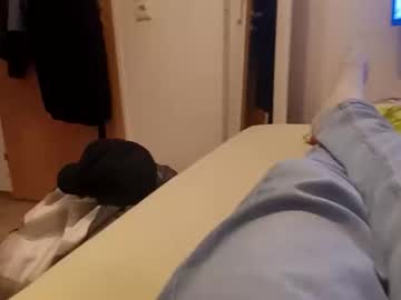 Goldene1 Chaturbate stream image from June 10, 2026