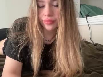 Charrry Chaturbate stream image from June 10, 2026