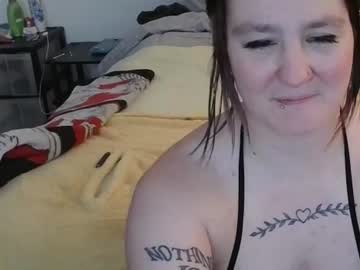 Hellienadesroser Chaturbate stream image from June 10, 2026