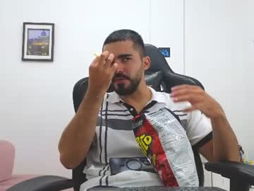 Alejandroo_7 Chaturbate stream image from June 11, 2026