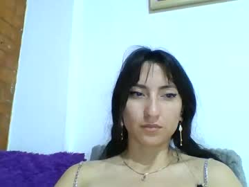 Angela_Mis Chaturbate stream image from June 11, 2026