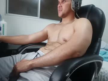 Macuino Chaturbate stream image from June 11, 2026