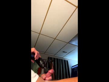 Foodforcatfists Chaturbate stream image from June 11, 2026