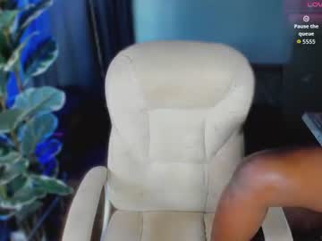 Almaahotxxx Chaturbate stream image from June 11, 2026