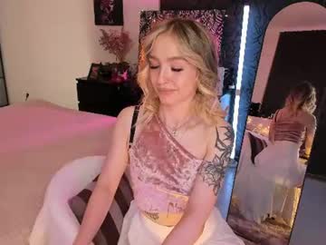 Annie_Leone Chaturbate stream image from June 11, 2026