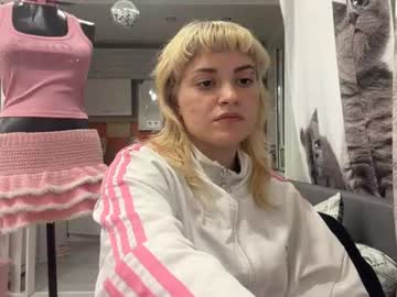 Christiechorney Chaturbate stream image from June 11, 2026