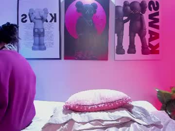 Hollypeach_ Chaturbate stream image from June 11, 2026