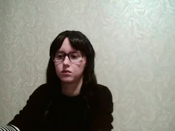 Amomira Chaturbate stream image from June 11, 2026