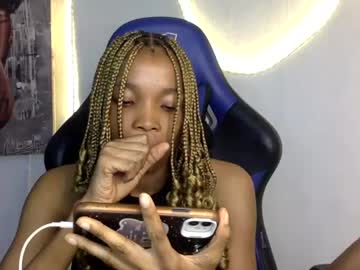 Deslimbody90 Chaturbate stream image from June 12, 2026
