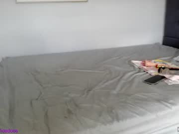 Naomirhoades Chaturbate stream image from June 12, 2026