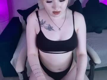 Nayalina Chaturbate stream image from June 12, 2026