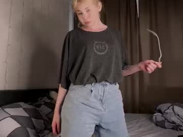 Dipamellyy Chaturbate stream image from June 12, 2026