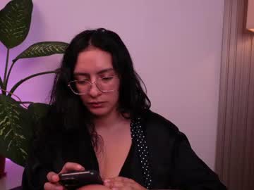Miaportman Chaturbate stream image from June 12, 2026
