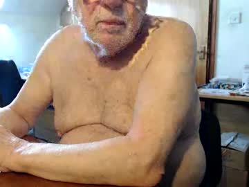 Cheekylilchappy Chaturbate stream image from June 12, 2026