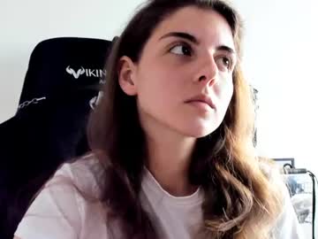 Emmamon Chaturbate stream image from June 12, 2026