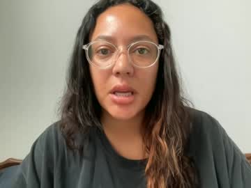 Dreamyriri Chaturbate stream image from June 12, 2026