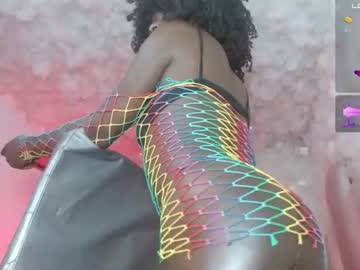 Puca_Eboony Chaturbate stream image from June 12, 2026