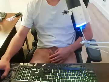 Thatoneasianboy Chaturbate stream image from June 12, 2026