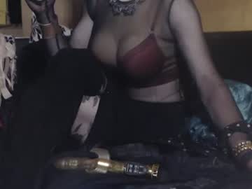 Tanjageile Chaturbate stream image from June 12, 2026