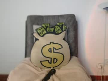 Mila_Paramo Chaturbate stream image from June 13, 2026