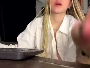 Sweet_Poisson_ Chaturbate stream image from June 13, 2026