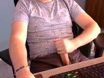 Tomin3m Chaturbate stream image from June 13, 2026