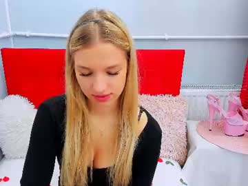 Evettegold Chaturbate stream image from June 13, 2026
