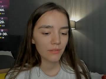 Honey_Chantal Chaturbate stream image from June 15, 2026