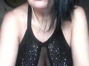 Janelalucky Chaturbate stream image from June 15, 2026