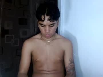Yeionee Chaturbate stream image from June 15, 2026