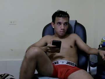 Playful_L Chaturbate stream image from June 15, 2026