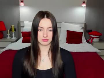 Christinaflorence Chaturbate stream image from June 15, 2026