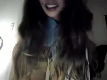 Lucyportman Chaturbate stream image from June 15, 2026