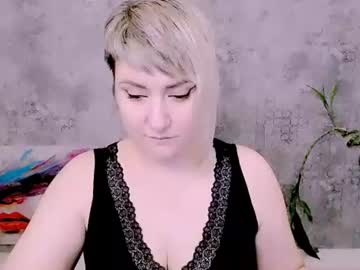 Djullia Chaturbate stream image from June 15, 2026
