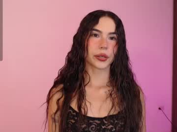 Lzzyink Chaturbate stream image from June 15, 2026