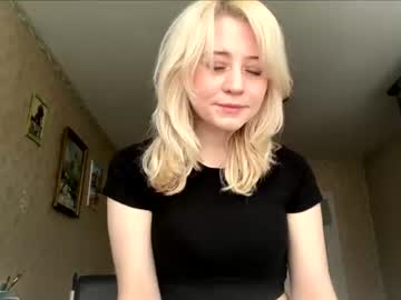 Dianaoehler Chaturbate stream image from June 15, 2026