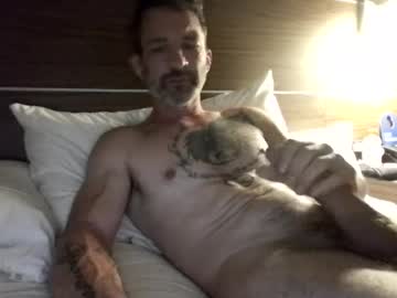 Straighthungmarriedman Chaturbate stream image from June 15, 2026